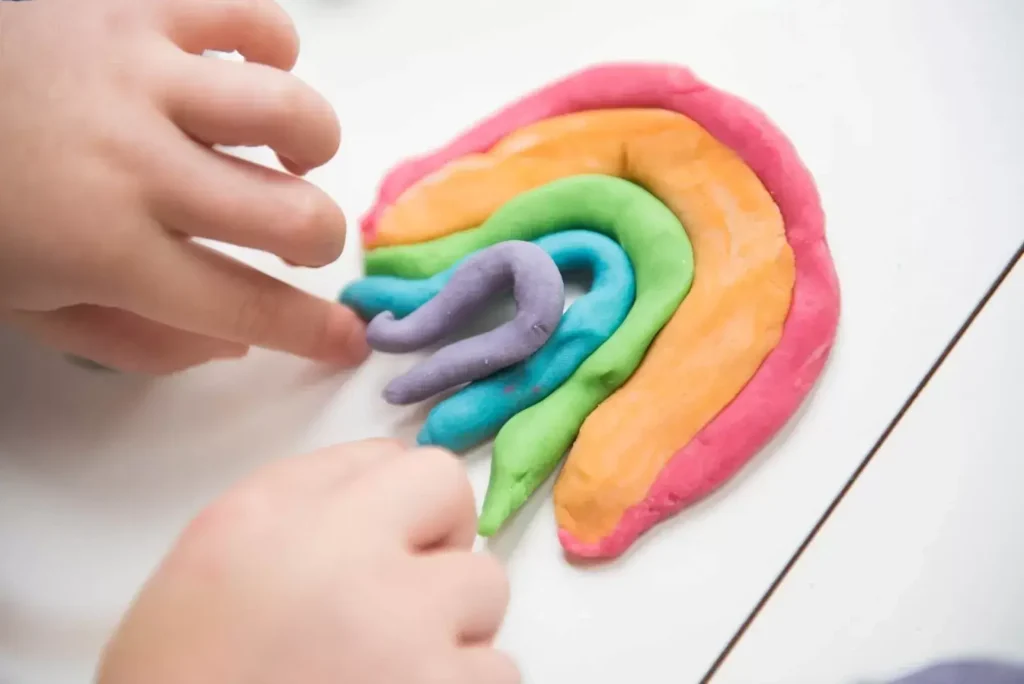 atividades-para-crianças-com-autismo-massagem-sensorial